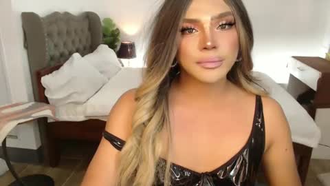 jesie_hot69 online show from February 26, 2025, 4:56 pm