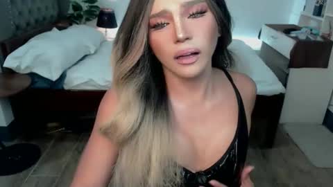 jesie_hot69 online show from November 10, 2025, 9:25 pm