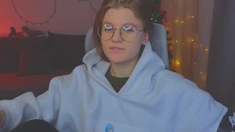 Snapshot of jess0e9 chatting on January 6, 2026, 2:54 pm JessieVibes online show from January 6, 2026, 2:54 pm