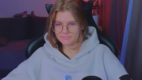 Snapshot of jess0e9 chatting on February 20, 2026, 2:39 pm JessieVibes online show from February 20, 2026, 2:39 pm