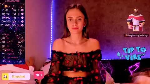 Jess online show from December 24, 2024, 3:27 am