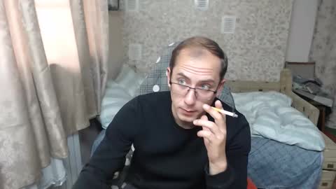 Jess online show from October 3, 2025, 9:39 am