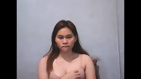 Snapshot of jessa_21 chatting on February 21, 2025, 11:33 am jessa_21 online show from February 21, 2025, 11:33 am