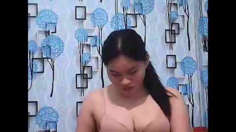 jessa_21 online show from April 15, 2026, 7:58 pm