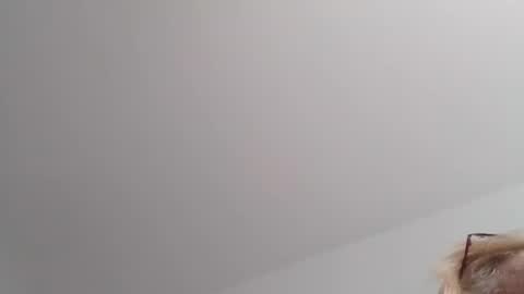 Snapshot of jessandsilverfox61 chatting on November 1, 2025, 9:22 am jessandsilverfox61 online show from November 1, 2025, 9:22 am