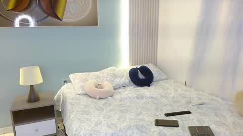 Hello we are Jesse and Dante. online show from December 14, 2025, 12:27 am