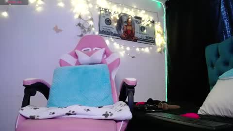 Snapshot of jessi1986_ chatting on July 12, 2026, 4:53 pm Jessie online show from July 12, 2026, 4:53 pm
