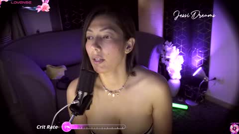 Jessica Gomez online show from October 28, 2025, 3:54 am