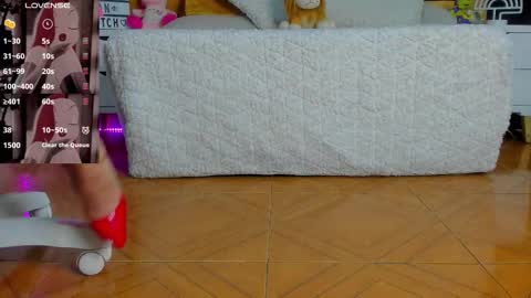 Snapshot of jessica_angel_sweet chatting on October 26, 2025, 10:58 pm online show from October 26, 2025, 10:58 pm