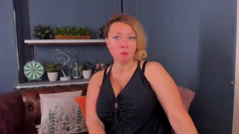 Jessica online show from September 11, 2025, 10:37 am