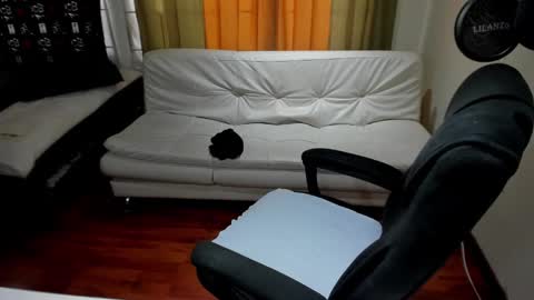 jessica_rabbit777_ online show from February 28, 2025, 9:12 pm