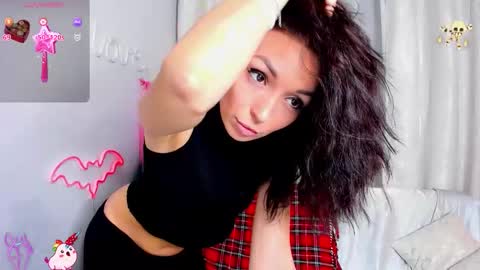 Jessica online show from November 10, 2025, 1:04 am