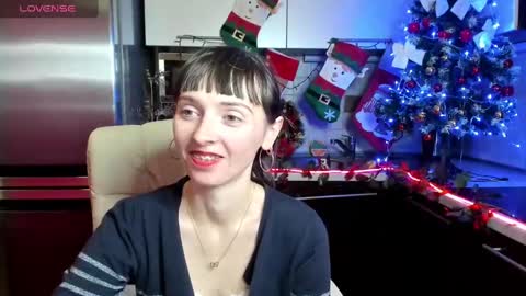 jessicaforris online show from December 3, 2024, 12:16 pm