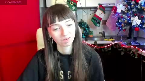 jessicaforris online show from December 18, 2024, 7:36 am