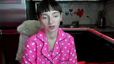 jessicaforris online show from February 3, 2025, 12:03 pm