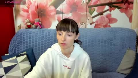 jessicaforris online show from May 13, 2026, 7:17 am
