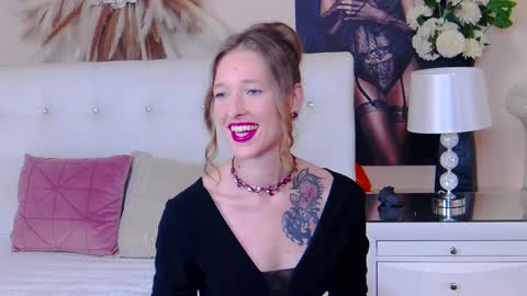 Jessica online show from December 19, 2024, 3:41 pm