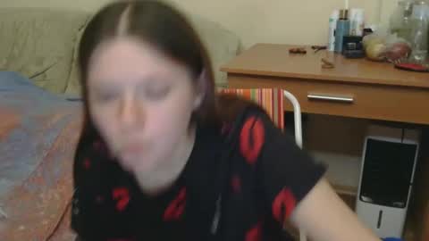 jessicaholland1 online show from May 13, 2026, 7:11 pm