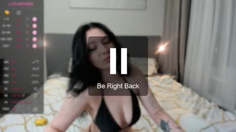 JessicaMooon online show from October 27, 2025, 4:33 pm