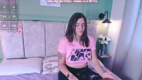 jessicaparkeer1 online show from May 12, 2026, 6:16 pm