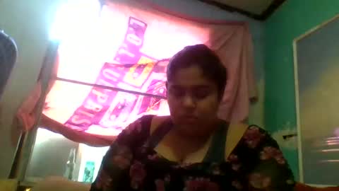 dovedianna online show from September 16, 2025, 1:01 pm