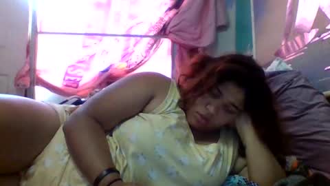 Snapshot of jessicarabbits4 chatting on June 9, 2026, 3:01 pm dovedianna online show from June 9, 2026, 3:01 pm