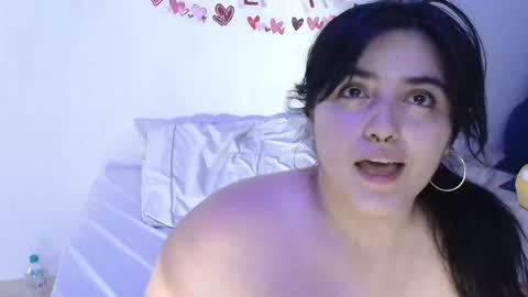 jessicared18 online show from February 18, 2025, 12:48 am