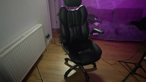 Jessicatv online show from November 22, 2025, 3:22 pm