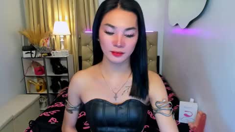 Snapshot of jessie_empress chatting on February 24, 2025, 8:03 pm Your naughty Jessie online show from February 24, 2025, 8:03 pm