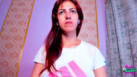 jessi andrea online show from December 8, 2024, 5:01 pm