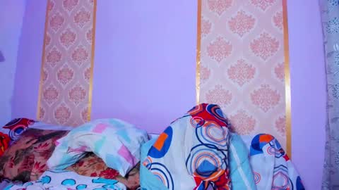 jessi andrea online show from January 1, 2025, 3:13 am