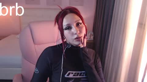 Snapshot of jessie_williams_01 chatting on December 20, 2024, 3:03 am Your Sweet Angel online show from December 20, 2024, 3:03 am