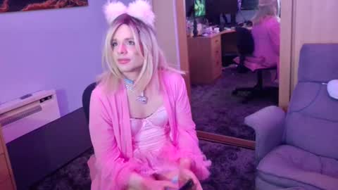 Jessiessicaxx online show from January 5, 2025, 8:42 pm