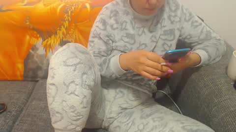 jessiestar3 online show from February 22, 2025, 1:13 pm