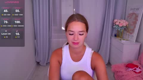 Snapshot of jessiestarz chatting on September 13, 2025, 1:44 pm Jessi online show from September 13, 2025, 1:44 pm