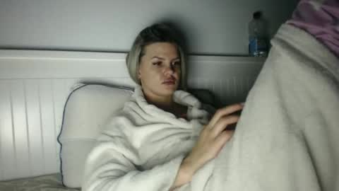 jessieryan online show from February 10, 2026, 3:43 am