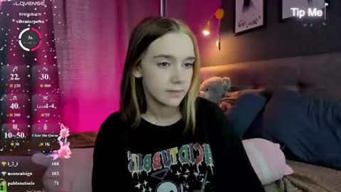 Snapshot of jessiexxiv chatting on July 20, 2026, 10:39 am Jessie online show from July 20, 2026, 10:39 am