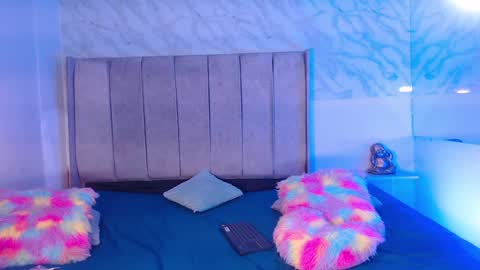 JESS online show from January 11, 2025, 5:41 am