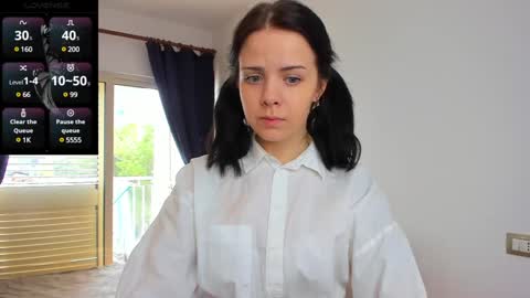 im doing any u want just ask me online show from December 9, 2024, 9:39 am