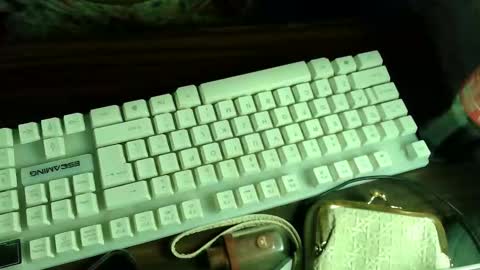 jessx69_sluttyxxx online show from September 28, 2025, 6:30 am