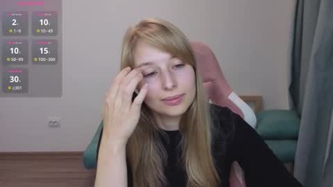 Snapshot of jessy_comely chatting on October 24, 2025, 7:21 pm Jessy online show from October 24, 2025, 7:21 pm