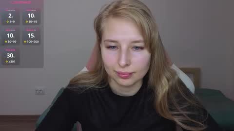 Snapshot of jessy_comely chatting on November 28, 2025, 2:53 pm Jessy online show from November 28, 2025, 2:53 pm