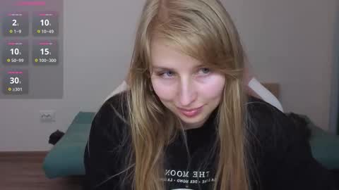 Snapshot of jessy_comely chatting on November 30, 2025, 9:08 pm Jessy online show from November 30, 2025, 9:08 pm