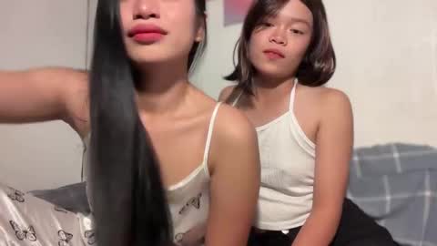 Snapshot of jessy_fox888 chatting on November 4, 2025, 4:06 pm Jessy online show from November 4, 2025, 4:06 pm