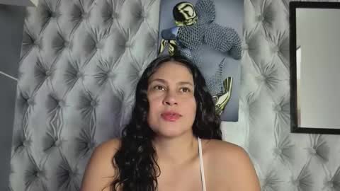 Jessy Browwn online show from October 7, 2025, 3:47 am