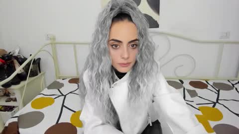 Jessy online show from September 29, 2025, 2:44 pm