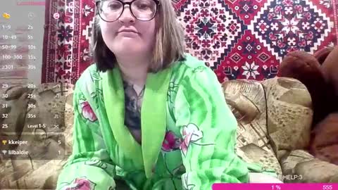 Bye everyone i cant see any reason to stay here wish u luck online show from November 20, 2025, 9:20 am