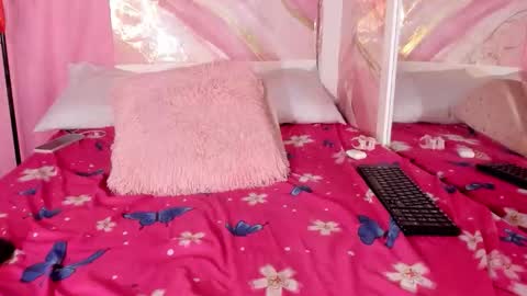 Jessy online show from November 20, 2025, 5:56 pm