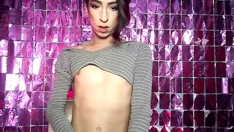 Ale online show from March 11, 2025, 1:01 pm