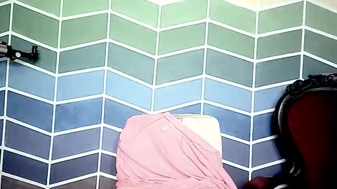 Ale online show from November 10, 2025, 10:03 am